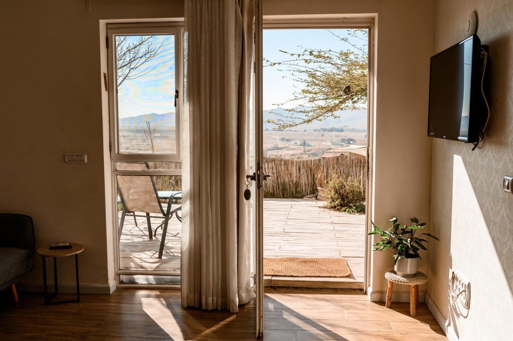 Desert View Yeroham Exterior photo